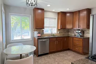 4252 S Logan St, Englewood, CO 80113 - Photo 2