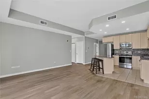 4875 S Monaco St, Denver, CO 80237 - Photo 10