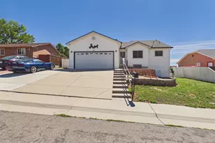 8250 Explorador Calle, Denver, CO 80229 - Photo 1