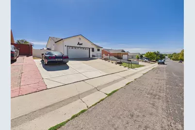 8250 Explorador Calle, Denver, CO 80229 - Photo 2