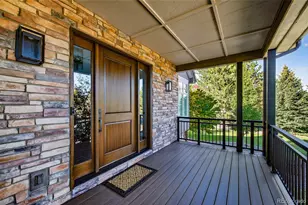 33 Golden Eagle Ln, Littleton, CO 80127 - Photo 4