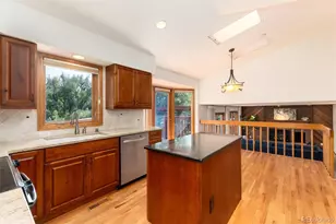 2422 W Arapahoe Ct, Littleton, CO 80120 - Photo 12