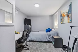 1620 Galena St, Aurora, CO 80010 - Photo 18