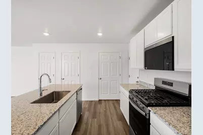 21097 E 65th Avenue, Aurora, CO 80019 - Photo 6