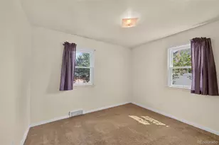 10831 Lowry Pl, Aurora, CO 80010 - Photo 14