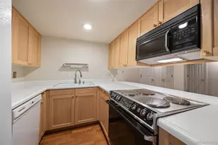 7698 S Cove Cir, Centennial, CO 80122 - Photo 34