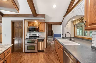 7698 S Cove Cir, Centennial, CO 80122 - Photo 16