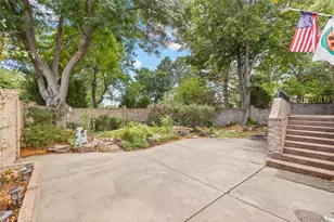 7698 S Cove Cir, Centennial, CO 80122 - Photo 38