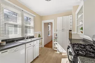 1568 Clinton St, Aurora, CO 80010 - Photo 8