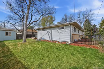 1042 S Holland Court, Lakewood, CO 80226 - Photo 8