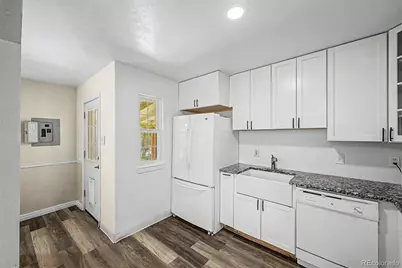 1042 Yuba Street, Aurora, CO 80011 - Photo 10