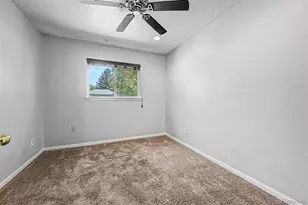 1042 Yuba St, Aurora, CO 80011 - Photo 12