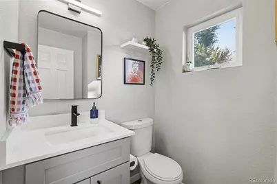 524 S Osceola Street, Denver, CO 80219 - Photo 14