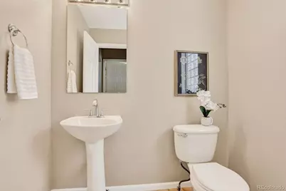 20395 E 49th Avenue, Denver, CO 80249 - Photo 18