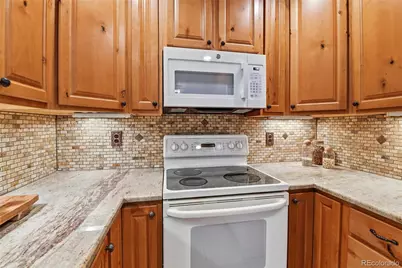 8464 Everett Way #B, Arvada, CO 80005 - Photo 16