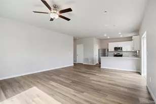 48175 Shetland Dr, Bennett, CO 80102 - Photo 6