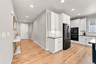 27645 E Geddes Pl, Aurora, CO 80016 - Photo 6
