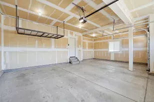 25129 E Ellsworth Dr, Aurora, CO 80018 - Photo 30