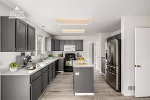 2780 S Cathay Ct, Aurora, CO 80013 - Photo 6