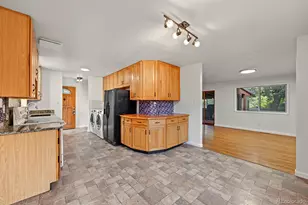 364 S Xanadu St, Aurora, CO 80012 - Photo 8