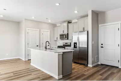 9454 Yampa Street, Commerce City, CO 80022 - Photo 2