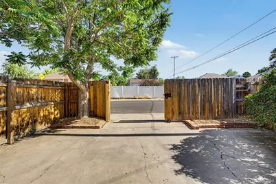 499 S Dale Court, Denver, CO 80219 - Photo 38