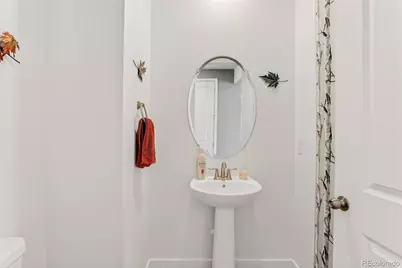 8886 S Tibet Court, Aurora, CO 80016 - Photo 34
