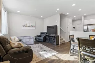 6531 N Dunkirk St, Denver, CO 80249 - Photo 10