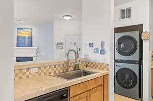 9481 E Mansfield Ave, Aurora, CO 80014 - Photo 20