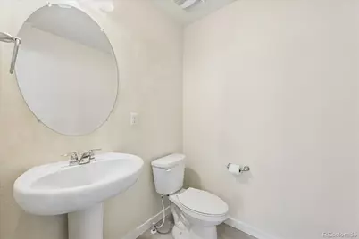 21891 E 7th Avenue, Aurora, CO 80018 - Photo 12