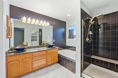 9976 E Hawaii Place, Aurora, CO 80247 - Photo 26