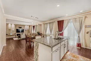 25060 E Maple Pl, Aurora, CO 80018 - Photo 16
