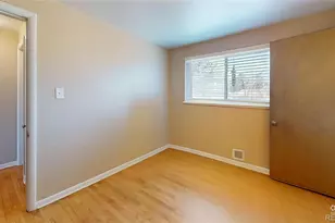 2512 S Stuart St, Denver, CO 80219 - Photo 8