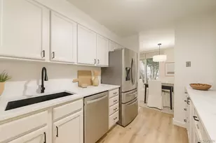 460 S Marion Parkway, Denver, CO 80209 - Photo 4