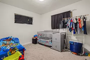 873 Troy St, Aurora, CO 80011 - Photo 18