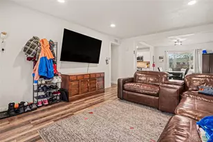 873 Troy St, Aurora, CO 80011 - Photo 6