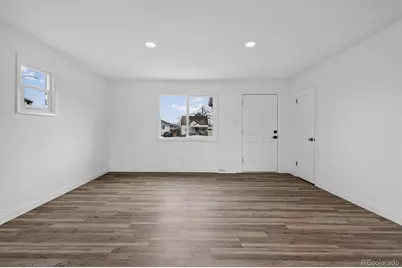 137 Hazel Court, Denver, CO 80219 - Photo 8
