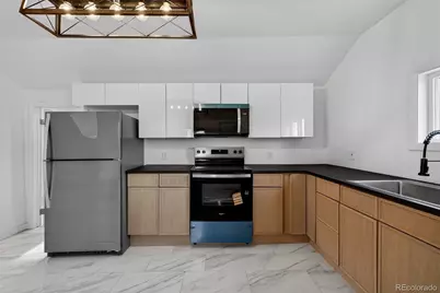 137 Hazel Court, Denver, CO 80219 - Photo 14