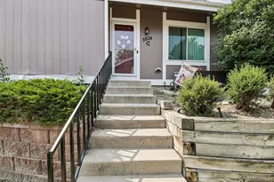 3824 S Genoa Cir, Aurora, CO 80013 - Photo 2