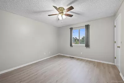 3946 S Flanders Way, Aurora, CO 80013 - Photo 12