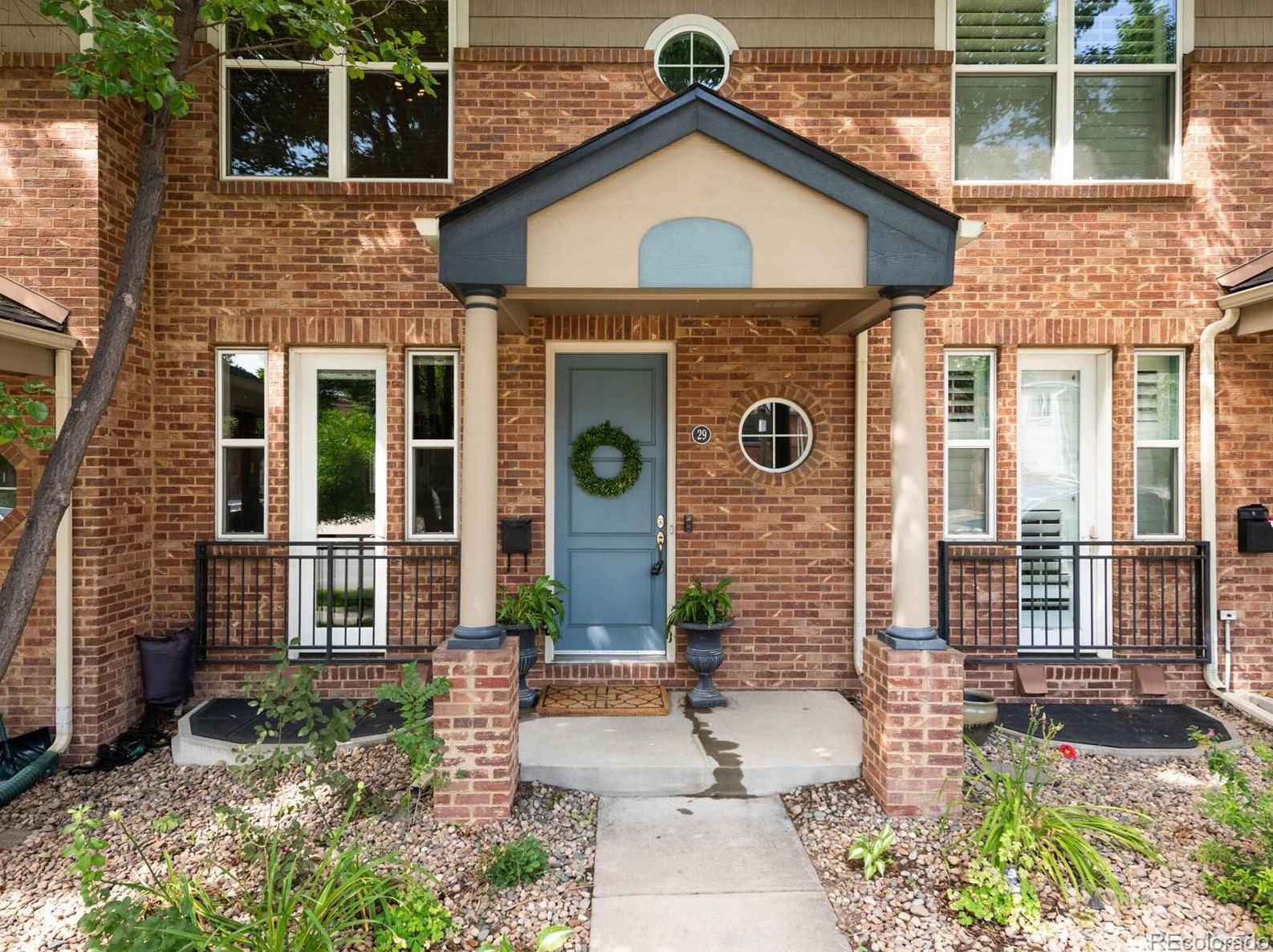 29 Harrison St, Denver, CO 80206-5536