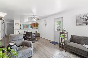 1960 Espana Way, Aurora, CO 80011 - Photo 16