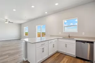 48225 Shetland Dr, Bennett, CO 80102 - Photo 10