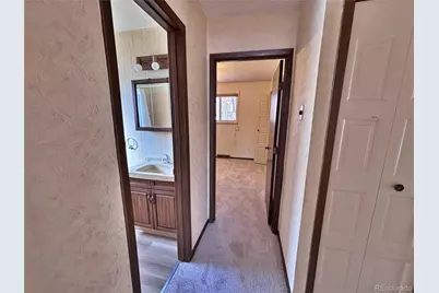 745 Mobile Street, Aurora, CO 80011 - Photo 18