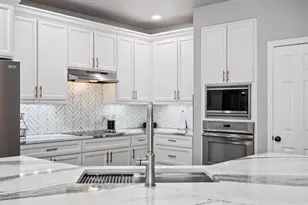 3043 W 109th Pl, Westminster, CO 80031 - Photo 8