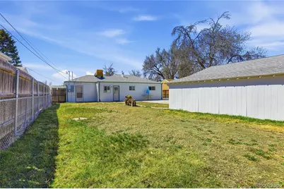 800 Vaughn Street, Aurora, CO 80011 - Photo 28