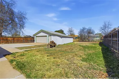 800 Vaughn Street, Aurora, CO 80011 - Photo 26