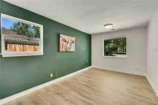 3011 Grape St, Denver, CO 80207 - Photo 18