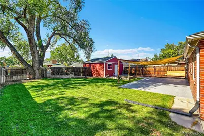 3011 Grape Street, Denver, CO 80207 - Photo 24