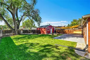 3011 Grape St, Denver, CO 80207 - Photo 24